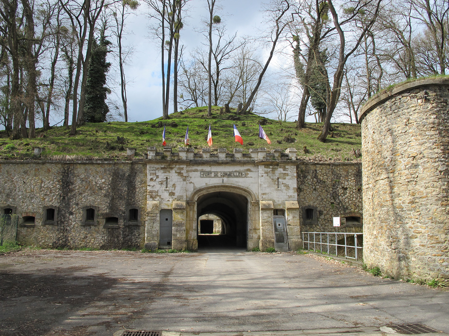 Fort de Cormeilles-en-Parisis © Cuesta